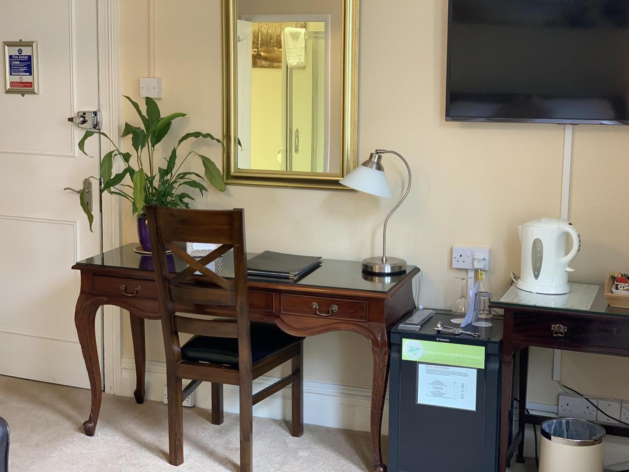 Somerville House Hereford Room photo